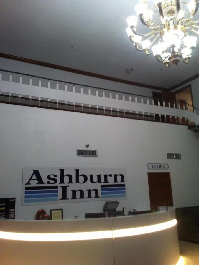 Ashburn Inn Of 曼宁 外观 照片